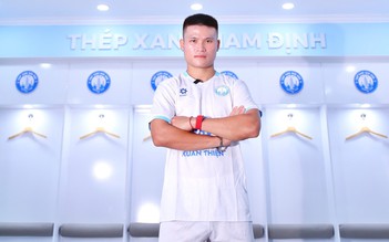 Tiền đạo Tuấn Hải gia nhập Nam Định với hợp đồng 3 năm, sát cánh cùng tân binh Việt kiều Mỹ