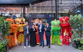 Mercedes-Benz Haxaco Láng Hạ nâng cấp showroom sau 10 năm hoạt động