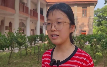 Nữ sinh Trung Quốc gây tranh luận vì chưa từng học thêm vẫn đậu trường danh tiếng