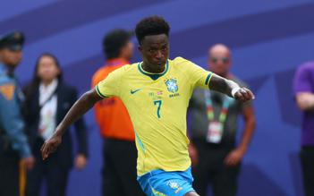 Sao Brazil Vinicius phẫu thuật sau World Cup 2026: Diện mạo mới gây sốt