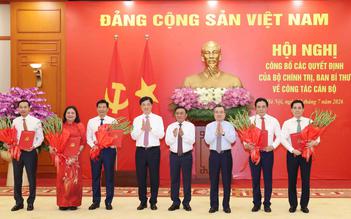Công bố các quyết định của Bộ Chính trị, Ban Bí thư về công tác cán bộ
