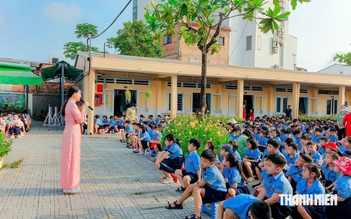 Hưởng ứng Chiến dịch 500 ngày đêm: Năm học 'giáo dục truyền thống', tại sao không?