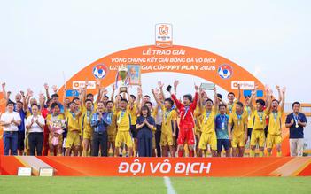 U.21 SLNA vô địch kịch tính, sao U.23 Việt Nam Cao Văn Bình giành cú đúp danh hiệu