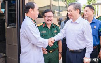 TP.HCM khám bệnh, cấp thuốc miễn phí tại 10 vùng căn cứ cách mạng