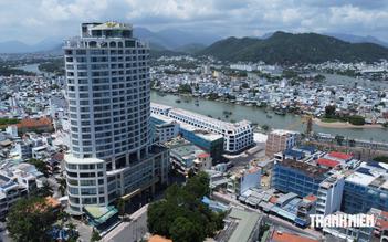 Khách sạn 4 sao 'bỏ hoang' giữa trung tâm du lịch Nha Trang