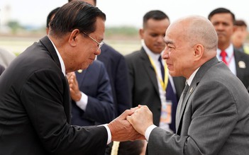 Quốc vương Campuchia trở về nước sau khi phẫu thuật ung thư ở Trung Quốc