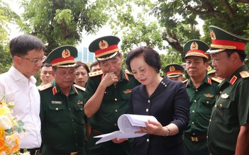 Phó thủ tướng kiểm tra công tác chuẩn bị tìm kiếm hài cốt liệt sĩ tại công viên Lê Thị Riêng