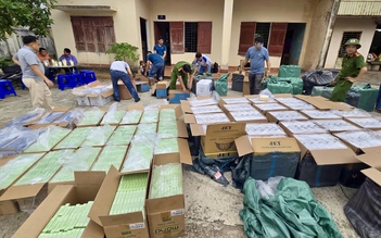 Công an bắt giữ vụ buôn bán hơn 50.000 bao thuốc lá nhập lậu