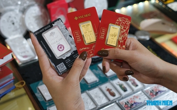 Giá vàng quay đầu giảm chiều 17.8