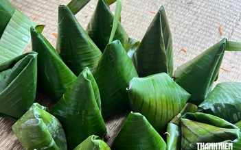 Bánh ít ở miền Tây: Chiếc 'râu' nhỏ trên chóp bánh dùng để làm gì?