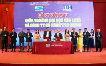 Trường ĐH Cửu Long đồng hành cùng tân sinh viên từ ngày đầu nhập học