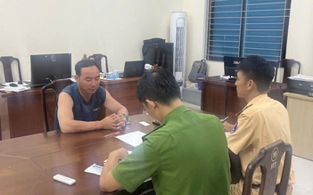 Trốn truy nã trên xe khách đến Huế thì bị CSGT bắt giữ