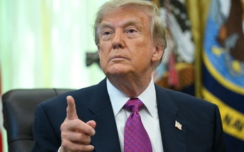 Ông Trump lệnh đổi tên hồ Ontario thành 'hồ Mỹ', Thủ tướng Canada phản pháo