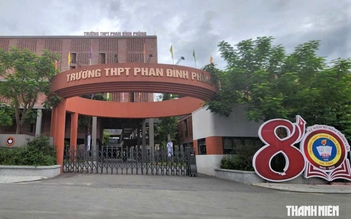 Một tỉnh sẽ giảm trên 55% đầu mối trường công lập