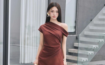 Diện đầm lệch vai tôn bờ vai trần quyến rũ Diện đầm lệch vai tôn bờ vai trần quyến rũ