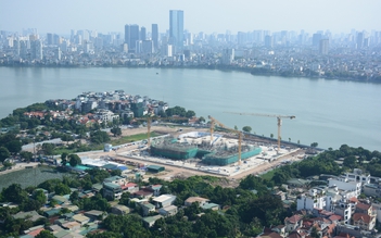 Từ Bắc vào Nam, loạt đại công trường vẫn thi công rầm rập xuyên lễ