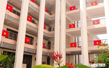 Quốc khánh 2.9, trường học phủ màu cờ Tổ quốc đầy tự hào