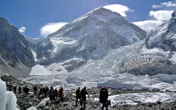 Thế giới trước nguy cơ tái diễn thảm họa lũ quét Nepal - Tây Tạng