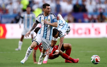 Messi trở lại đội tuyển Argentina để nói từ biệt người hâm mộ Messi trở lại đội tuyển Argentina để nói từ biệt người hâm mộ