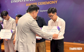 Tập đoàn công nghệ Mỹ chi 20.000 USD trao học bổng vi mạch cho sinh viên Việt