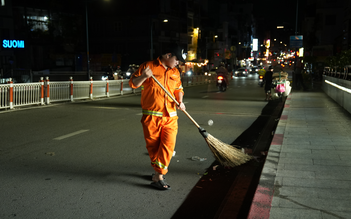 Những bước chân thầm lặng
