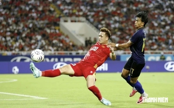 Lộ diện nhân vật thay Thành Chung gánh vác hàng thủ Việt Nam tại FIFA ASEAN Cup