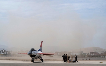 Thêm một tiêm kích F-16 rơi, phi công kịp thoát hiểm