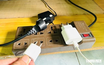 Tại sao nên rút PC khỏi ổ điện ngay khi mất điện?
