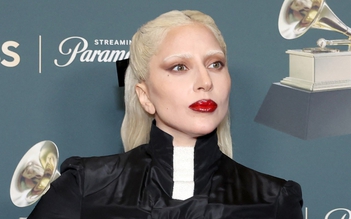 Cuộc sống của Lady Gaga sau khi đón con đầu lòng Cuộc sống của Lady Gaga sau khi đón con đầu lòng