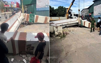 Cổng chào đổ sập, học sinh lớp 3 bị thương