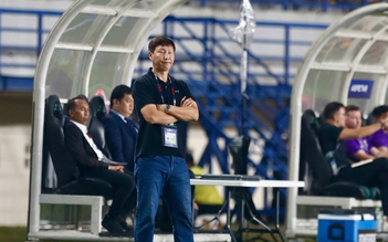 HLV Kim Sang-sik xin lỗi vì thua Thái Lan: 'Trách nhiệm hoàn toàn thuộc về tôi, tôi thấy xấu hổ'