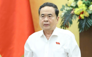Chủ tịch Quốc hội: Không tạo thêm thủ tục, không đẩy khó cho người dân, doanh nghiệp