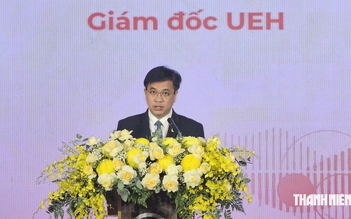 UEH Mekong ký hợp tác với 21 cơ quan, doanh nghiệp