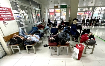 Doanh nghiệp nợ, trốn phí BHYT, ai chi trả khám chữa bệnh cho người lao động?