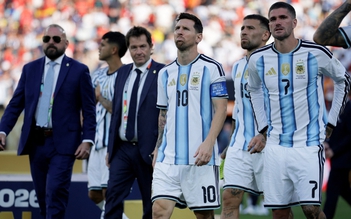 Messi và thủ môn Vozinha được đề cử Quả bóng vàng, Ronaldo tiếp tục vắng bóng