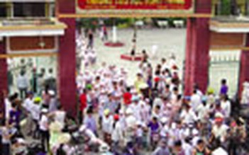 Thiếu tiền ăn, trường tiểu học dừng bán trú