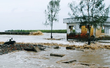 Áp thấp nhiệt đới có khả năng thành bão: Cảnh báo tàu thuyền đang hoạt động trên biển
