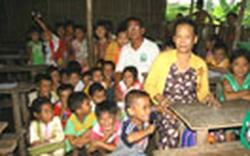 Lớp học tình thương ở rừng U Minh Thượng