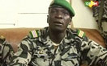 Lãnh đạo đảo chính Mali còn sống