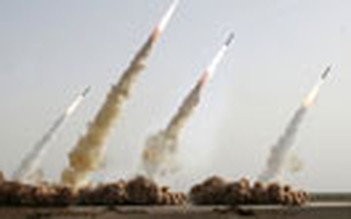 Iran bắn thử tên lửa có tầm bắn tới Israel