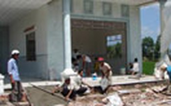 Tổ hợp tác của những chàng chân đất