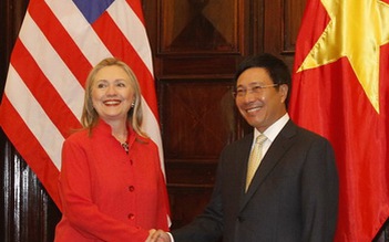 Ngoại trưởng Mỹ Hillary Clinton đã đến Việt Nam