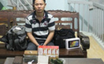 Bắt người Trung Quốc chuyển 4 bánh heroin