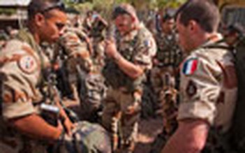 Pháp đổ quân vào Mali, Somalia