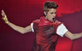 Justin Bieber thoát vụ kiện "phá hủy tai" khán giả