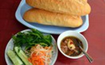 Nhớ bánh mì chấm Quy Nhơn