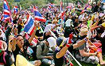 PV Thanh Niên từ Thái Lan: Thủ tướng Yingluck Shinawatra không từ chức