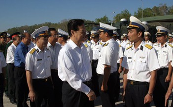 Thủ tướng Nguyễn Tấn Dũng thăm Đoàn 681 Hải quân