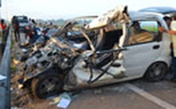 Khởi tố tài xế xe khách gây tai nạn chết người