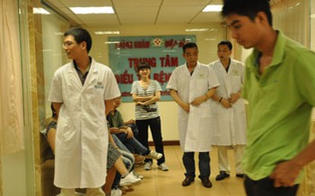TP.HCM: Trục xuất 6 người Trung Quốc khám chữa bệnh "chui"